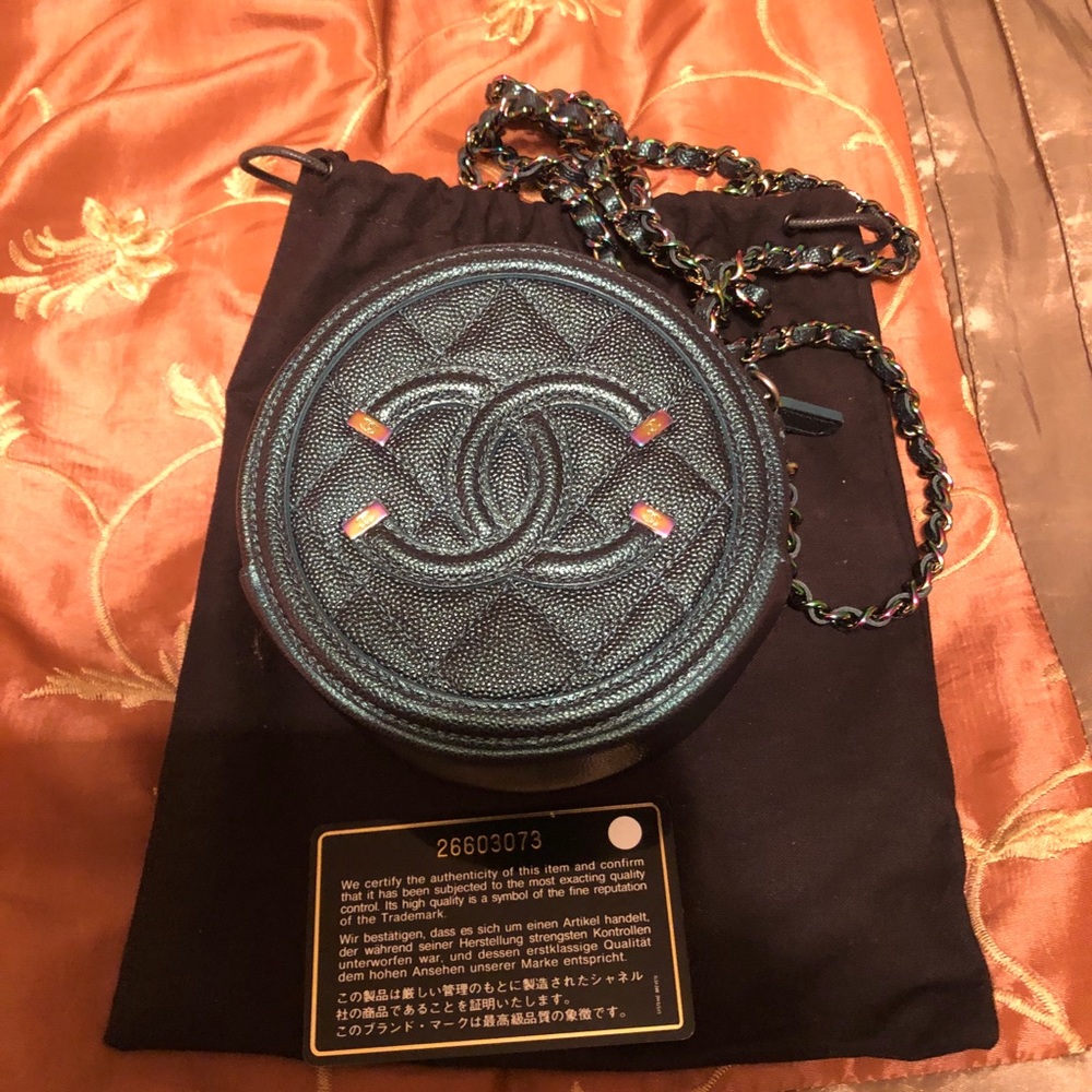 Chanel Round Chain bag